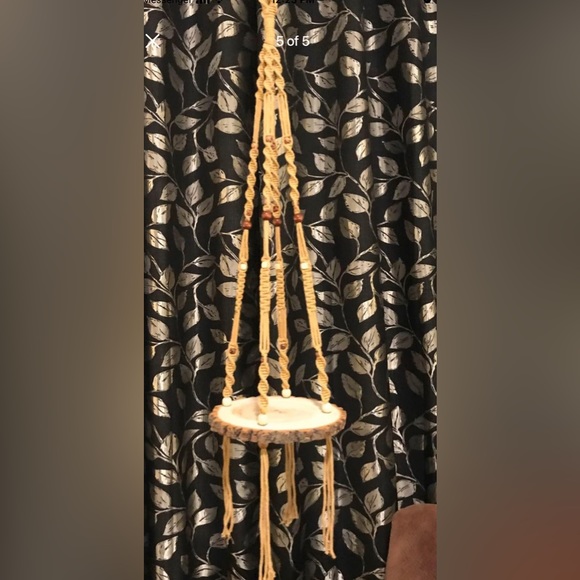 Macrame hanging shelf - Picture 1 of 3